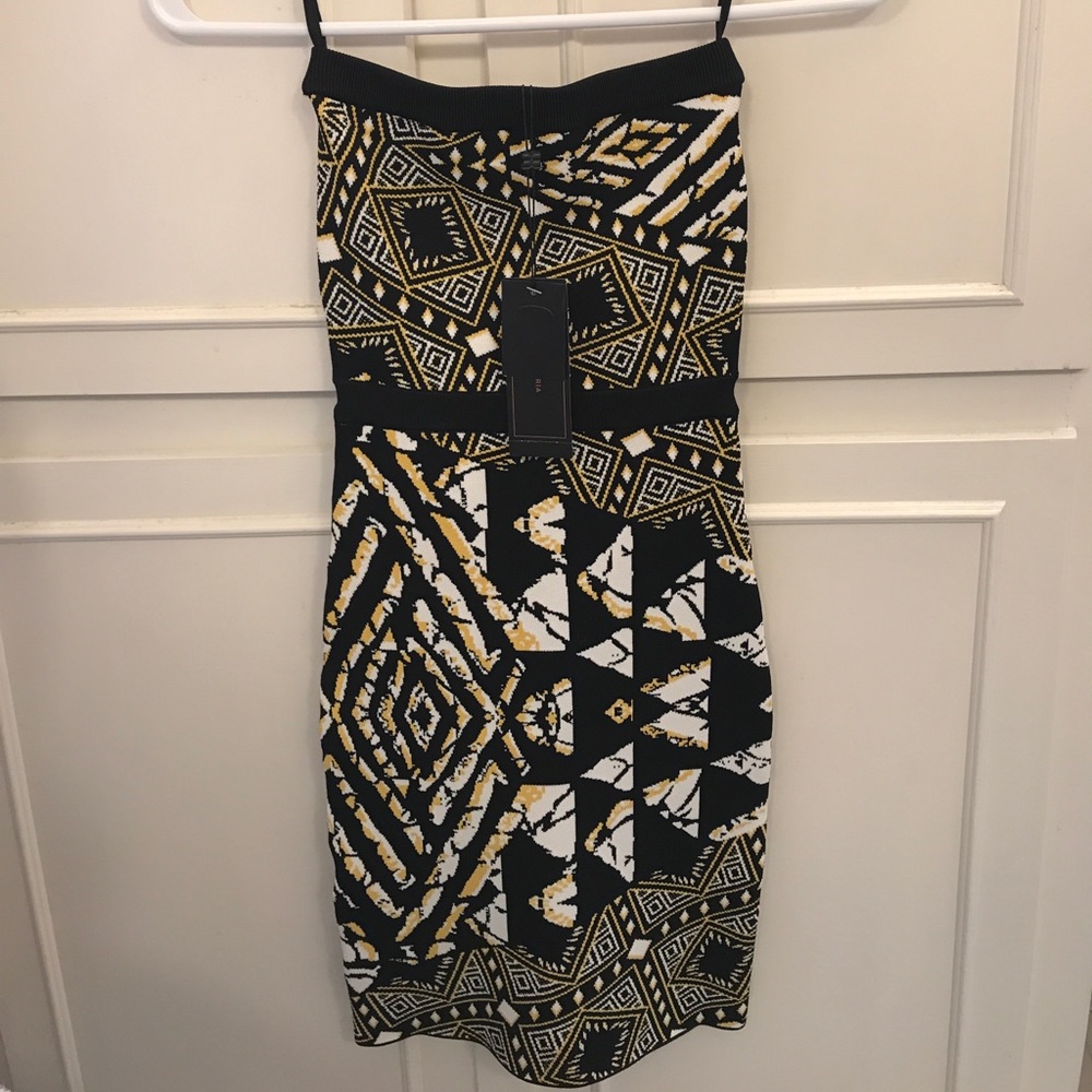 BCBGMAXAZRIA strapless dress “Alyssa” black/comb